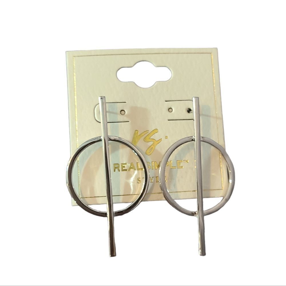 ‎Real Simple Style Waverly Earrings Rhodium Plated